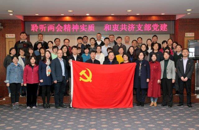 合影.jpg