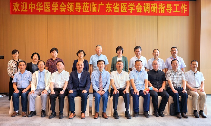 合影.jpg